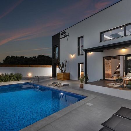 Villa Stric Toni Пакоштане Экстерьер фото
